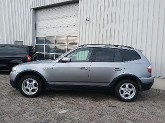 BMW X3 X3 (E83) SUV 2.0 16V (N46-B20B) [110kW]  (07-2005/08-2008) picture 4