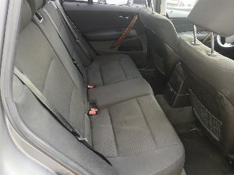 BMW X3 X3 (E83) SUV 2.0 16V (N46-B20B) [110kW]  (07-2005/08-2008) picture 9