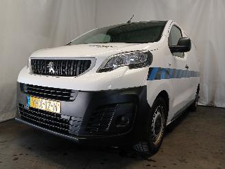 Damaged car Peugeot Expert Expert (VA/VB/VE/VF/VY) Van 1.5 BlueHDi 100 (DV5RUCd(YHR)) [75kW]  (06=
-2018/...) 2021/4