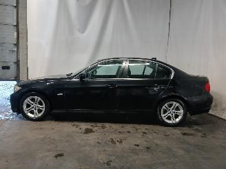 BMW 3-serie 3 serie (E90) Sedan 318i 16V (N43-B20A) [105kW]  (09-2007/10-2011) picture 4