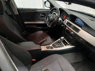 BMW 3-serie 3 serie (E90) Sedan 318i 16V (N43-B20A) [105kW]  (09-2007/10-2011) picture 9