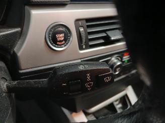 BMW 3-serie 3 serie (E90) Sedan 318i 16V (N43-B20A) [105kW]  (09-2007/10-2011) picture 16