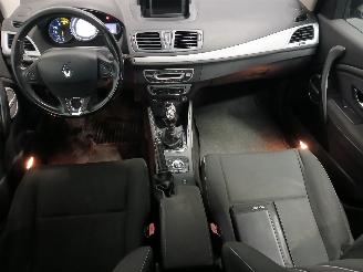 Renault Mégane Megane III Grandtour (KZ) Combi 5-drs 1.5 dCi 110 (K9K-636(K9K-A6)) [8=
1kW]  (02-2009/04-2016) picture 12