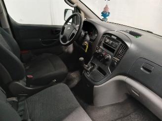 Hyundai H-300 H-300 Van 2.5 CRDi (D4CB) [125kW]  (02-2008/...) picture 8