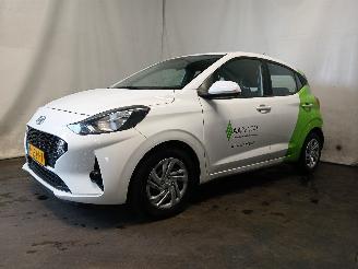 Hyundai I-10 i10 Hatchback 1.0 12V (G3LA) [49kW]  (09-2019/...) picture 3