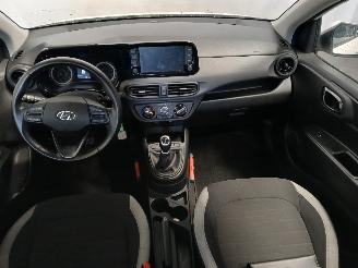 Hyundai I-10 i10 Hatchback 1.0 12V (G3LA) [49kW]  (09-2019/...) picture 12