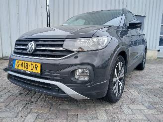 uszkodzony samochody osobowe Volkswagen T-Cross T-Cross SUV 1.0 TSI 95 12V (DLAC) [70kW]  (12-2018/...) 2019/9