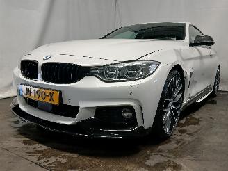 Vaurioauto  passenger cars BMW 4-serie 4 serie (F32) Coupé 440i 3.0 TwinPower Turbo 24V (B58-B30A) [240kW] =
 (03-2016/10-2020) 2016/6