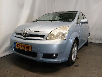 Schadeauto Toyota Corolla Corolla Verso (R10/11) MPV 1.8 16V VVT-i (1ZZFE) [95kW]  (04-2004/03-2=
009) 2004/9
