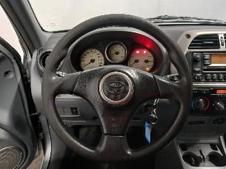 Toyota Rav-4 RAV4 (A2) Terreinwagen 1.8 16V VVT-i 4x2 (1ZZFE) [92kW]  (08-2000/11-2=
005) picture 19