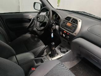 Toyota Rav-4 RAV4 (A2) Terreinwagen 1.8 16V VVT-i 4x2 (1ZZFE) [92kW]  (08-2000/11-2=
005) picture 9