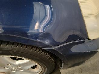 Honda Stream Stream I (RN) MPV 2.0 16V VTEC (K20A5) [115kW]  (05-2001/09-2006) picture 25