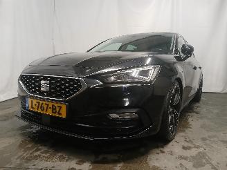 Vaurioauto  passenger cars Seat Leon Leon (KLB) Hatchback 5-drs 1.5 TSI 16V (DPCA) [110kW]  (11-2019/...) 2020/9