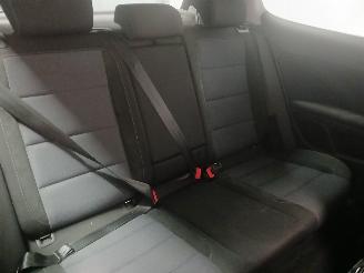 Volkswagen Golf Golf VI (5K1) Hatchback 1.2 TSI BlueMotion (CBZB) [77kW]  (11-2008/11-=
2012) picture 9