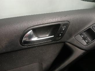 Volkswagen Tiguan Tiguan (5N1/2) SUV 1.4 TSI 16V (CAVA(Euro 5)) [110kW]  (05-2008/07-201=
8) picture 13