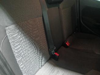 Volkswagen Polo Polo V (6R) Hatchback 1.6 TDI 16V 90 (CAYB(Euro 5)) [66kW]  (06-2009/0=
5-2014) picture 9