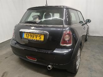 Mini Mini Mini (R56) Hatchback 1.4 16V One (N12-B14A) [70kW]  (11-2006/03-2010) picture 5