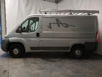 Citroën Jumper Jumper (U9) Van 2.2 HDi 100 (P22DTE(4HV)) [74kW]  (04-2006/12-2012) picture 4