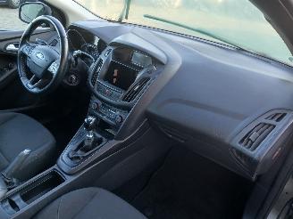 Ford Focus Focus 3 Wagon Combi 1.0 Ti-VCT EcoBoost 12V 125 (M1DD) [92kW]  (02-201=
2/05-2018) picture 7