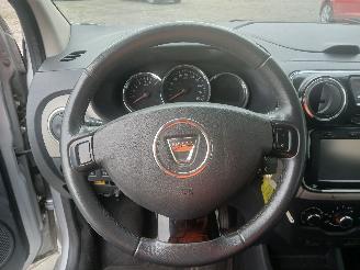 Dacia Lodgy Lodgy (JS) MPV 1.2 TCE 16V (H5F-402(H5F-C4)) [85kW]  (03-2012/...) picture 15