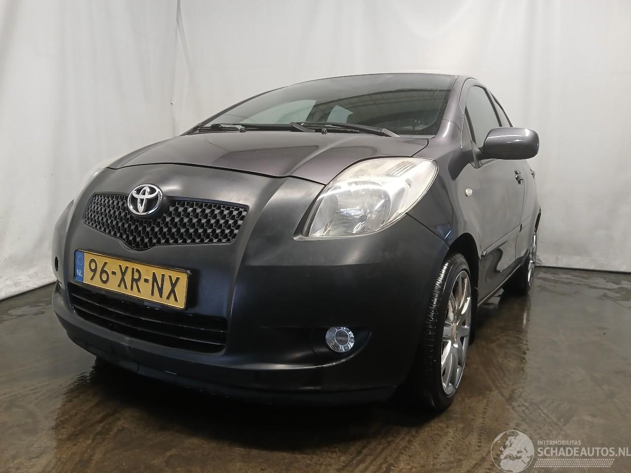 Toyota Yaris Yaris II (P9) Hatchback 1.3 16V VVT-i (2SZFE) [64kW]  (08-2005/11-2010=
)
