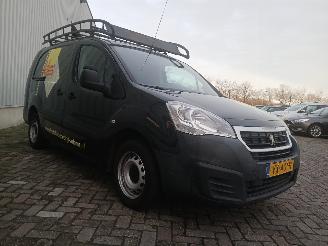 Peugeot Partner Partner (GC/GF/GG/GJ/GK) Van 1.6 BlueHDi 100 (DV6FD(BHY)) [73kW]  (04-=
2015/12-2018) picture 6