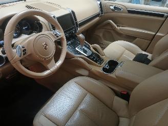 Porsche Cayenne Cayenne II (92A) SUV 3.0 D V6 24V (MCR.C(Euro 5)) [180kW]  (06-2011/05=
-2018) picture 12