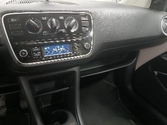 Volkswagen Up! Up! (121) Hatchback 1.0 12V 60 (CHYA) [44kW]  (08-2011/08-2020) picture 15