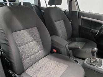 Skoda Octavia Octavia Combi (1Z5) Combi 5-drs 1.2 TSI (CBZB) [77kW]  (02-2010/04-201=
3) picture 10