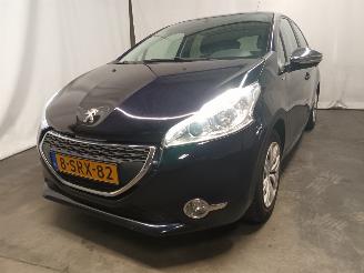 Peugeot 208 208 I (CA/CC/CK/CL) Hatchback 1.2 Vti 12V PureTech 82 (EB2F(HMZ)) [60k=
W]  (03-2012/12-2019) picture 1