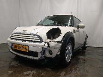 Unfallwagen Mini Mini Mini (R56) Hatchback 1.6 16V One (N16-B16A) [72kW]  (03-2010/11-2013) 2010/1