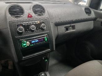 Volkswagen Caddy Caddy III (2KA,2KH,2CA,2CH) Van 1.6 TDI 16V (CAYE) [55kW]  (08-2010/05=
-2015) picture 16