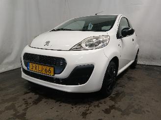 Coche accidentado Peugeot 107 107 Hatchback 1.0 12V (384F(1KR)) [50kW]  (06-2005/05-2014) 2013/6