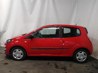 Renault Twingo Twingo II (CN) Hatchback 3-drs 1.2 16V (D4F-764(D4F-E7)) [55kW]  (03-2=
007/09-2014) picture 4