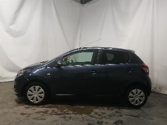 Peugeot 108 108 Hatchback 1.0 12V (1KRFE(CFB)) [51kW]  (05-2014/...) picture 4