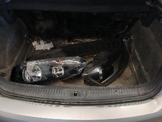 Volkswagen Polo Polo V (6R) Hatchback 1.2 12V (CGPB(Euro 5)) [44kW]  (06-2009/05-2014)= picture 25