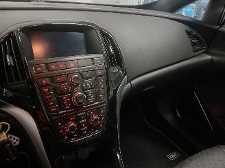 Opel Astra Astra J GTC (PD2/PF2) Hatchback 3-drs 2.0 16V Turbo OPC (A20NFT(Euro 5=
)) [206kW]  (04-2012/10-2018) picture 16