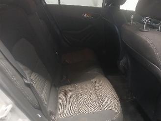 Mercedes A-klasse A (W176) Hatchback 1.8 A-180 CDI 16V (OM651.901(Euro 5)) [80kW]  (06-2=
012/10-2014) picture 10