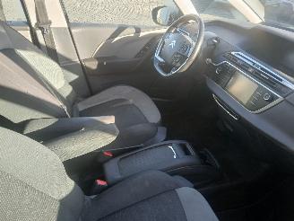 Citroën C4 C4 Grand Picasso (3A) MPV 1.6 HDiF, Blue HDi 115 (DV6C(9HC)) [85kW]  (=
09-2013/03-2018) picture 9