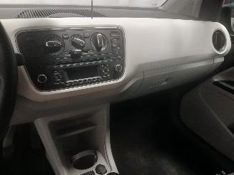 Seat Mii Mii Hatchback 1.0 12V (CHYA) [44kW]  (10-2011/07-2019) picture 16