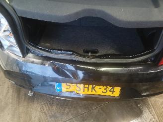 Seat Mii Mii Hatchback 1.0 12V (CHYA) [44kW]  (10-2011/07-2019) picture 21