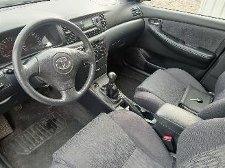 Toyota Corolla Corolla (E12) Hatchback 1.6 16V VVT-i (3ZZFE) [81kW]  (01-2002/12-2006=
) picture 11