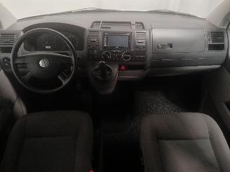 Volkswagen Transporter Transporter T5 Van 2.5 TDi (BNZ) [96kW]  (04-2003/11-2009) picture 10