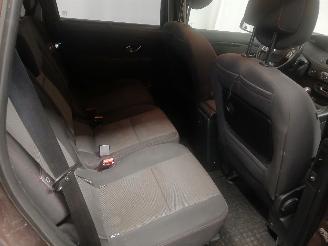 Renault Scenic Grand Scénic III (JZ) MPV 1.2 16V TCe 115 (H5F-400(H5F-A4)) [85kW]  =
(04-2012/12-2016) picture 10