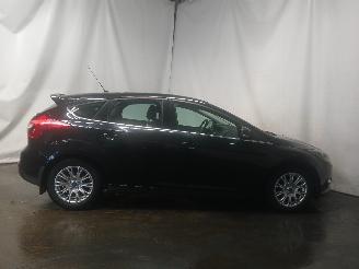 Ford Focus Focus 3 Hatchback 1.6 EcoBoost 16V (JQDB(Euro 5)) [110kW]  (07-2010/05=
-2018) picture 7