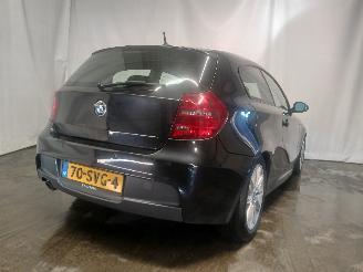 BMW 1-serie 1 serie (E81) Hatchback 3-drs 116i 1.6 16V (N43-B16A) [90kW]  (03-2007=
/12-2011) picture 5