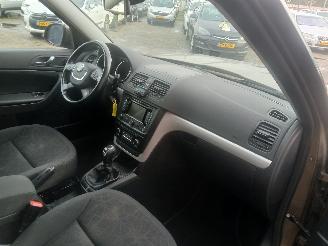 Skoda Yeti Yeti (5LAC) SUV 1.4 TSI 16V (CAXA) [90kW]  (06-2010/05-2015) picture 8