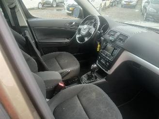 Skoda Yeti Yeti (5LAC) SUV 1.4 TSI 16V (CAXA) [90kW]  (06-2010/05-2015) picture 9