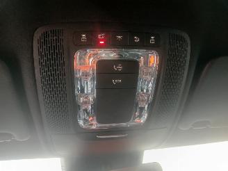 Mercedes A-klasse A Limousine (177.1) Sedan 1.3 A-200 Turbo (M282.914) [120kW]  (09-2018=
/12-2026) picture 19