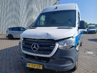 uszkodzony samochody osobowe Mercedes Sprinter Sprinter 3,5t (907.6/910.6) Van 316 CDI 2.1 D RWD (OM651.958) [120kW] =
 (02-2018/12-2021) 2019/6
